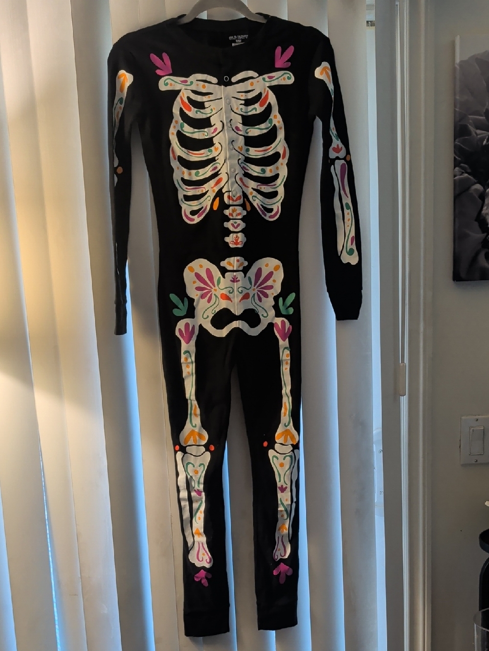 Old Navy Black Skeleton Floral Pajama/Jumpsuit with Multicolor Accents Unisex